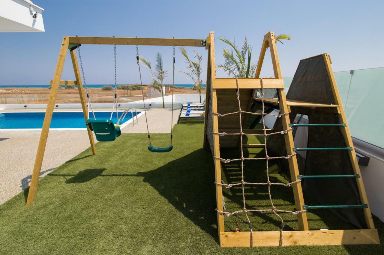 Villa Lynn Boutique Beachfront Ayia Napa Exterior photo