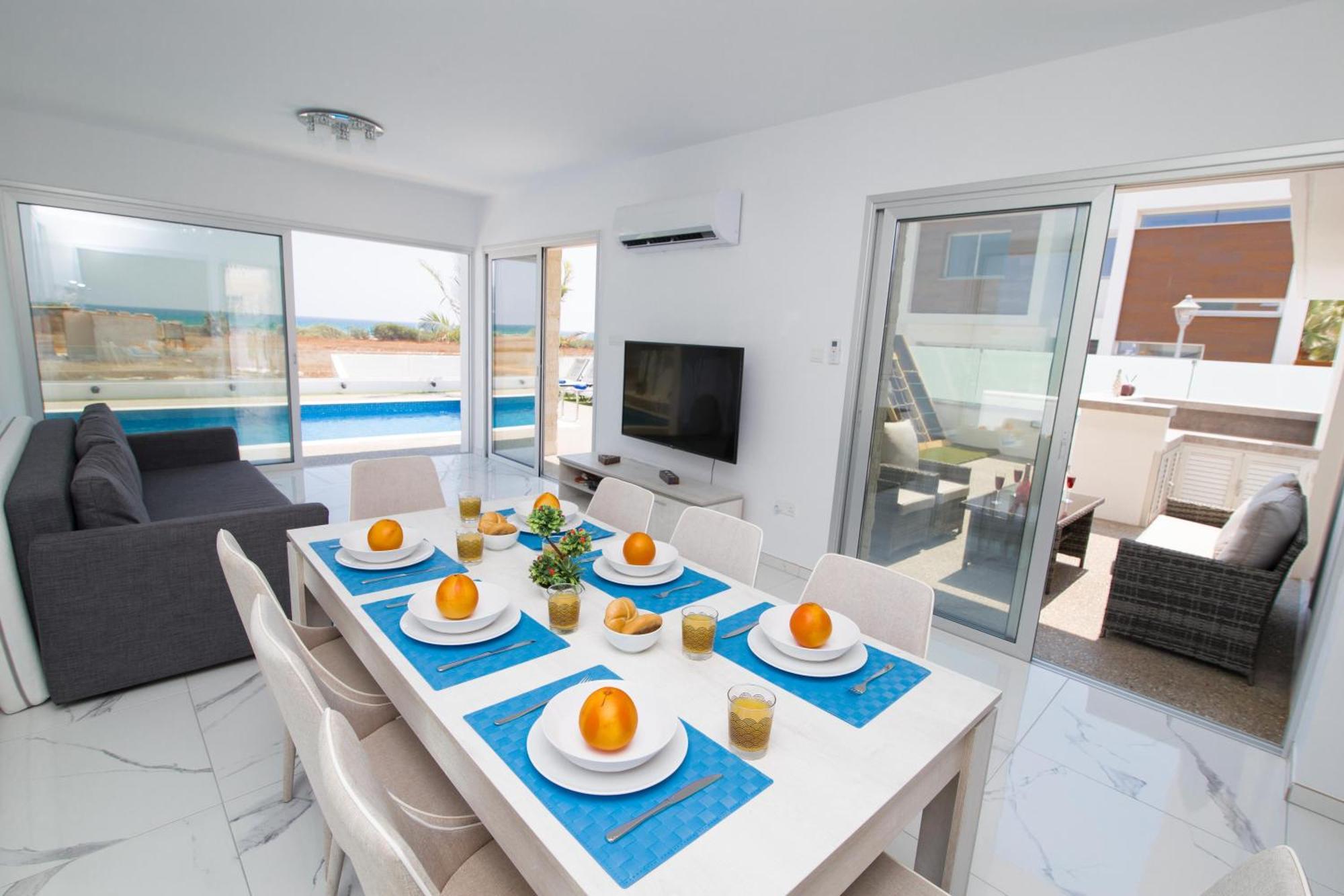 Villa Lynn Boutique Beachfront Ayia Napa Exterior photo